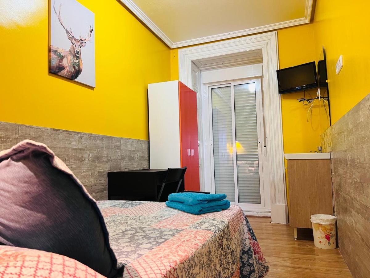 Hostal Numancia Madrid Exterior photo